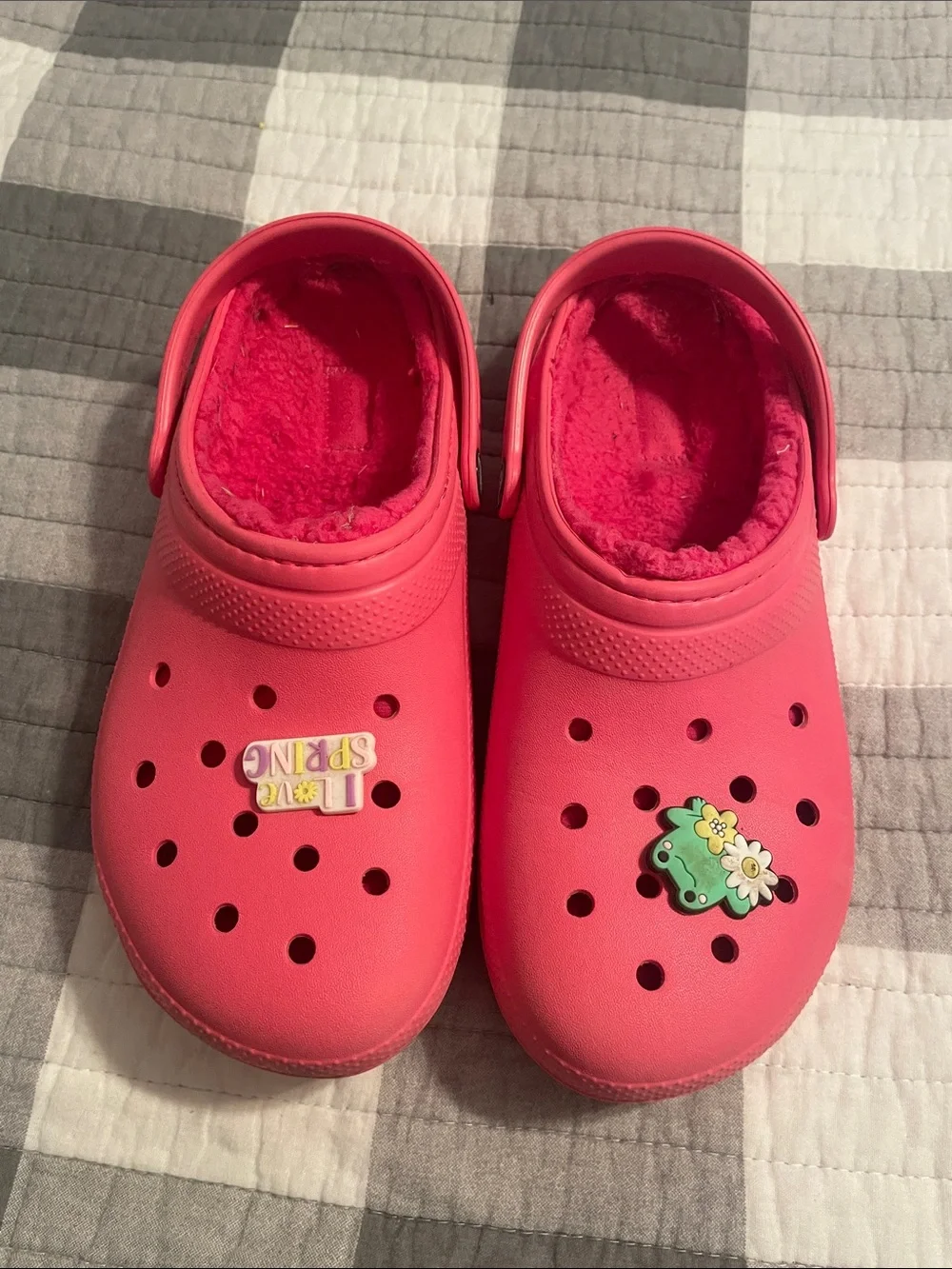 Kids J6 Pink Fleece-Lined Clog Shoes